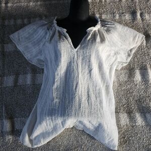 Marine Layer White Ruffled Flutter Sleeve Blouse